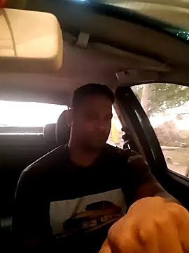 hecwil8 online show from 01.28.25