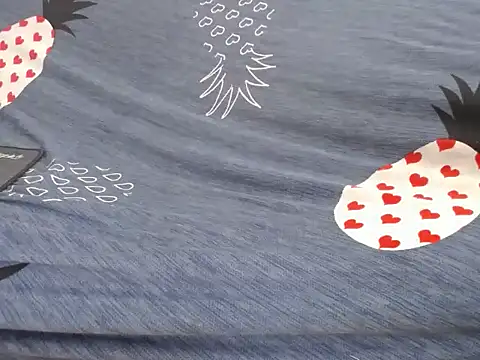 69loveme09 online show from 09.20.25