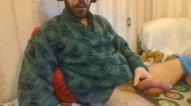 Snapshot of tozebrito_hd chatting on 02.18.25 tozebrito hd online show from 02.18.25