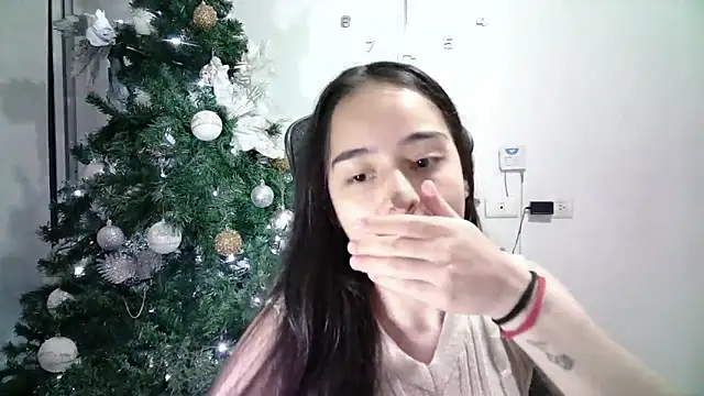 Snapshot of aineangeel chatting on 02.04.25 aineangeel online show from 02.04.25