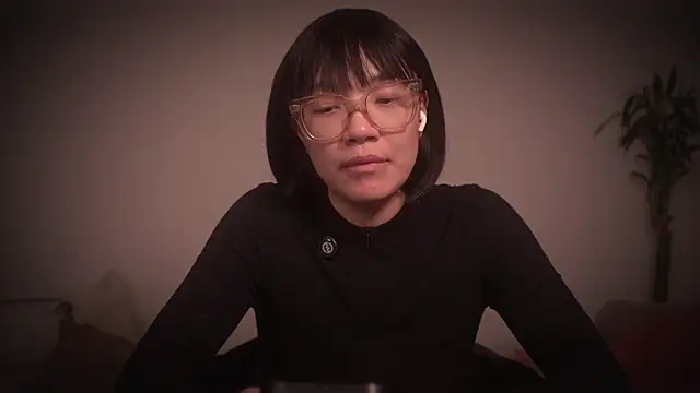 Snapshot of meganmei666 chatting on 11.18.25 meganmei666 online show from 11.18.25