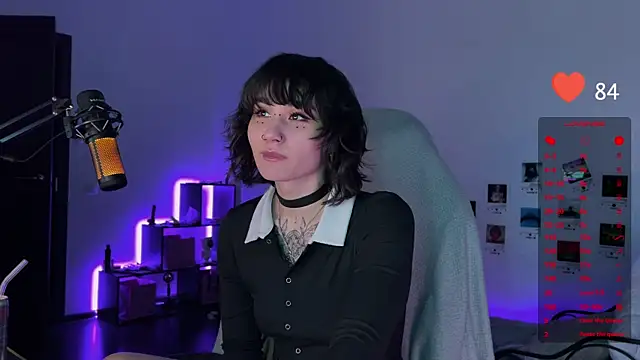 Snapshot of deadlysweet chatting on 02.12.25 deadlysweet online show from 02.12.25