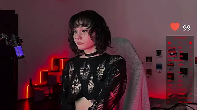 Snapshot of deadlysweet chatting on 03.04.25 deadlysweet online show from 03.04.25