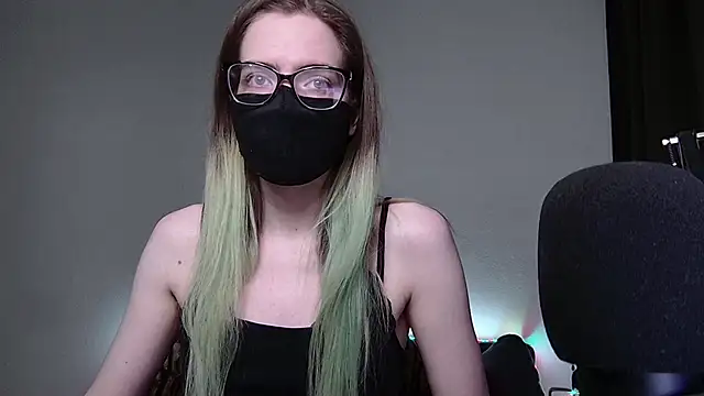 amber candyfloss online show from 12.14.24