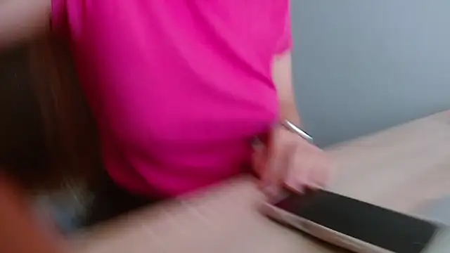 Olivia shine online show from 11.03.25