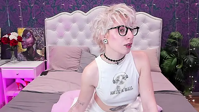  Moonlight t online show from 01.27.25