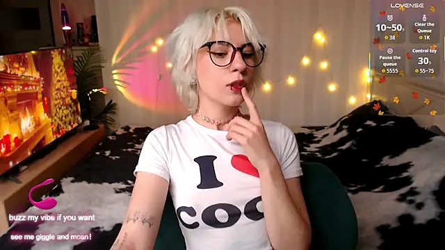  Moonlight t online show from 12.03.25