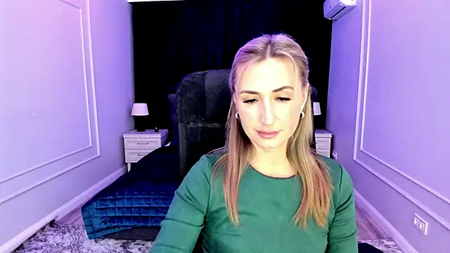 PassionGlow online show from 02.02.25