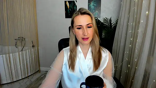 PassionGlow online show from 03.07.25