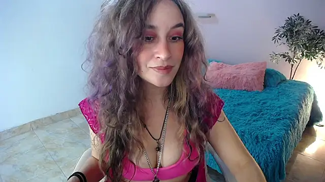 Snapshot of Paula_Paz chatting on 11.12.25 Paula Paz online show from 11.12.25