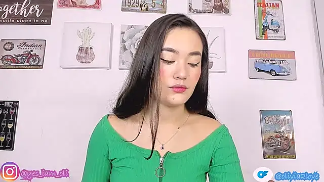 olivia22love online show from 09.25.25