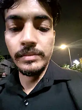 Snapshot of Lucifer21dragon chatting on 11.02.25 Lucifer21dragon online show from 11.02.25