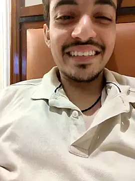 Snapshot of Lucifer21dragon chatting on 11.14.25 Lucifer21dragon online show from 11.14.25