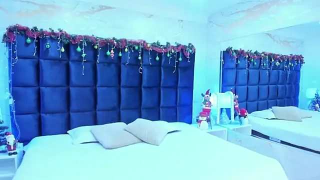 EVELIN MASON online show from 12.15.25