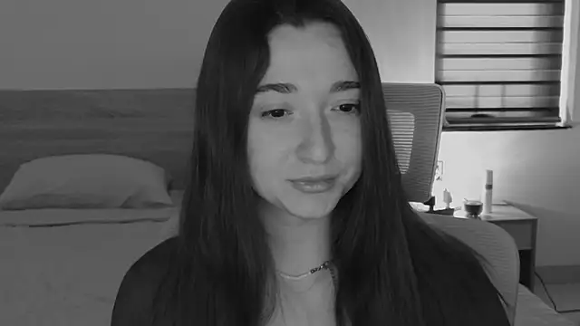 YasmineWest online show from 04.02.26