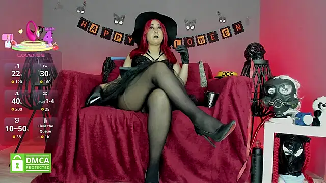 Snapshot of shaaroon_gold chatting on 10.29.25 shaaroon gold online show from 10.29.25