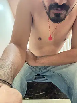 Snapshot of hornyguy271192 chatting on 12.16.25 hornyguy271192 online show from 12.16.25