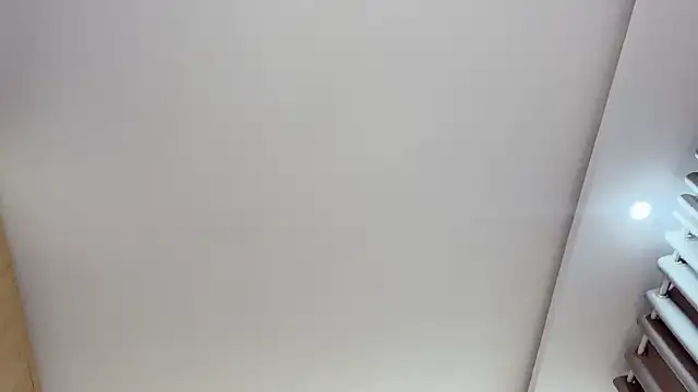 Snapshot of Jennie_Spa chatting on 12.14.24 Jennie Spa online show from 12.14.24