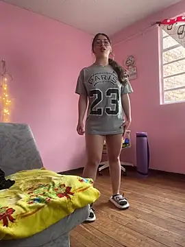 Snapshot of CoreAlejito chatting on 12.02.25 CoreAlejito online show from 12.02.25