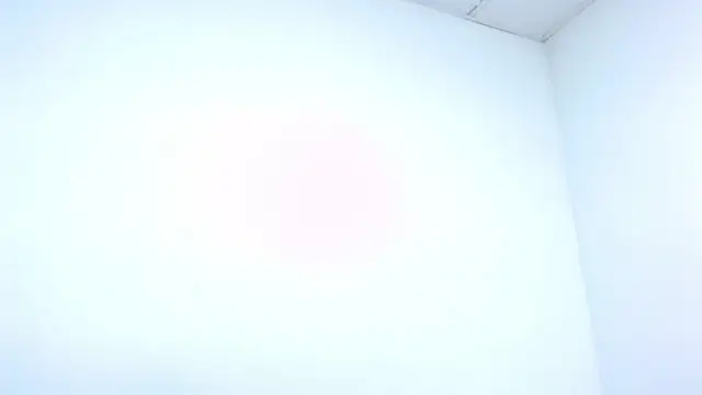 Snapshot of CrushOnMe_ chatting on 12.04.25 CrushOnMe online show from 12.04.25