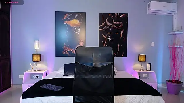 JasmineCampbell  online show from 10.24.25