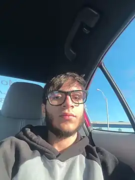 Snapshot of alejdrip chatting on 01.12.25 alejdrip online show from 01.12.25