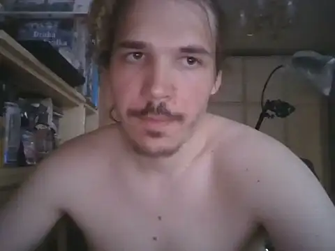 Snapshot of Davideksexy chatting on 08.03.26 Davideksexy online show from 08.03.26