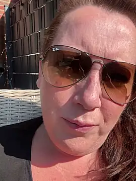 Snapshot of xsexycurvymilf chatting on 03.10.25 xsexycurvymilf online show from 03.10.25