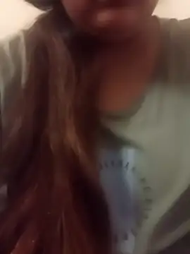 Snapshot of _Redwine_ chatting on 10.29.25 Redwine online show from 10.29.25