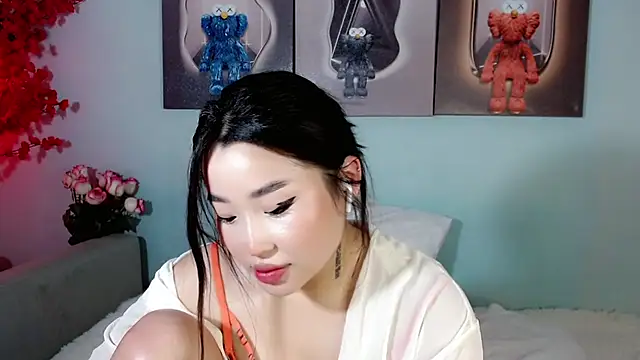 Snapshot of ichiben chatting on 01.07.25 ichiben online show from 01.07.25