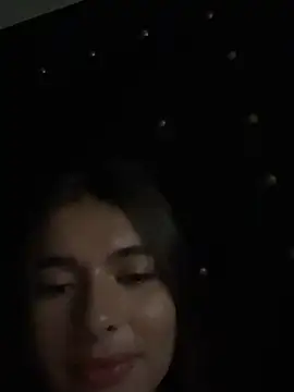 Coralinee 01 online show from 04.29.26