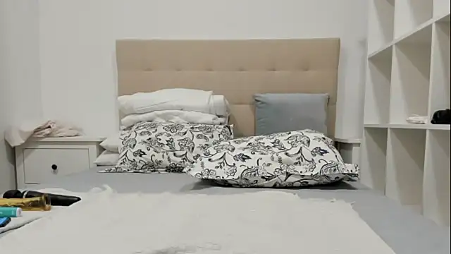 Snapshot of emmita69_ chatting on 11.09.25 emmita69 online show from 11.09.25