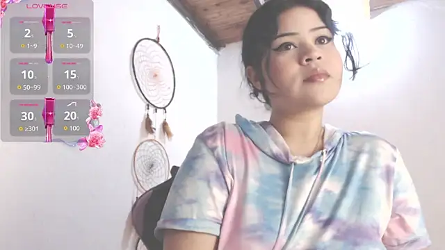 Amara18  online show from 11.19.25