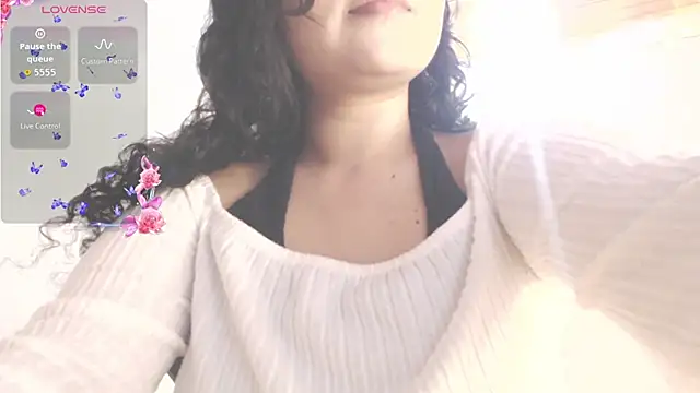 Amara18  online show from 12.18.25