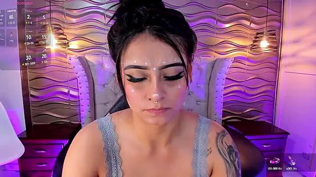 Andreita Jones online show from 10.11.25