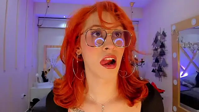 Snapshot of Juliana_Saenzz chatting on 02.03.25 Juliana Saenzz online show from 02.03.25