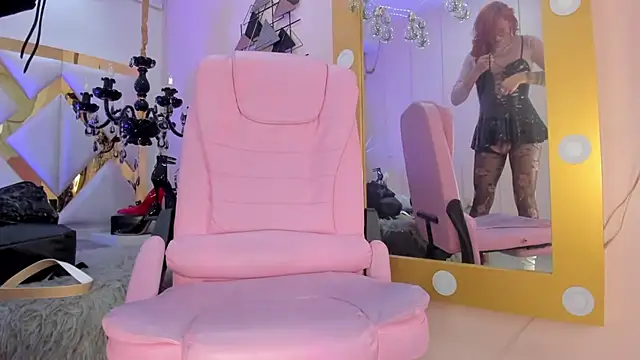 Snapshot of Juliana_Saenzz chatting on 02.08.25 Juliana Saenzz online show from 02.08.25