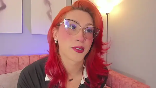 Snapshot of Juliana_Saenzz chatting on 09.18.25 Juliana Saenzz online show from 09.18.25