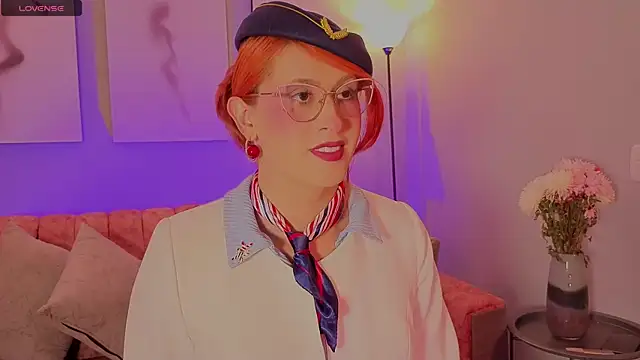 Snapshot of Juliana_Saenzz chatting on 10.13.25 Juliana Saenzz online show from 10.13.25