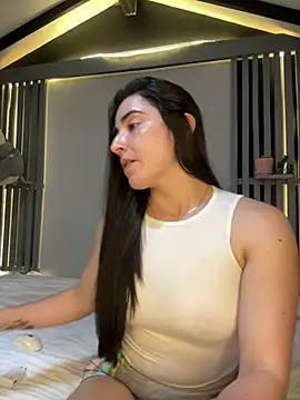 Victoria-And1 online show from 03.18.25