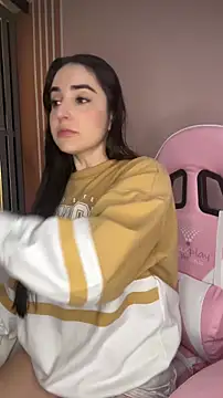 Victoria-And1 online show from 11.20.25