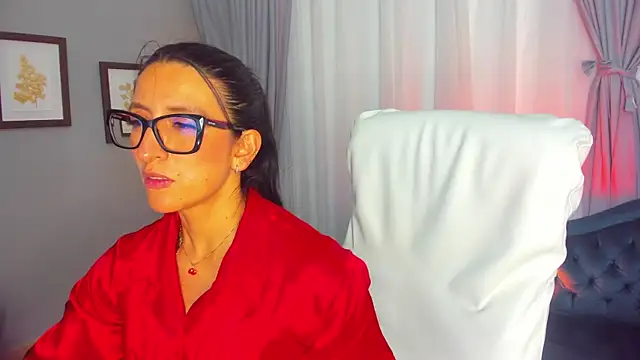 Snapshot of kira_moon__ chatting on 02.08.26 kira moon online show from 02.08.26