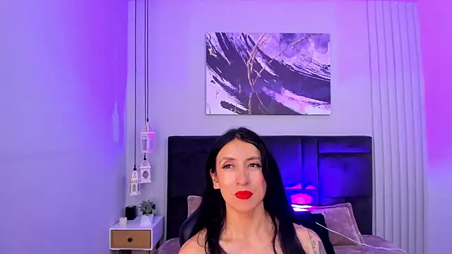 kira moon   online show from 03.30.26