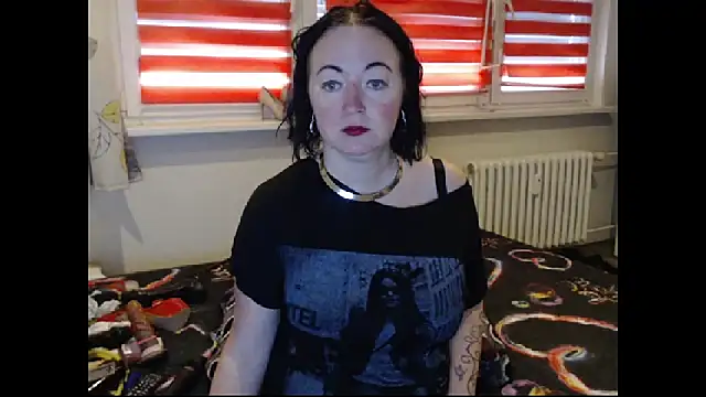 Alexie33 online show from 02.24.26