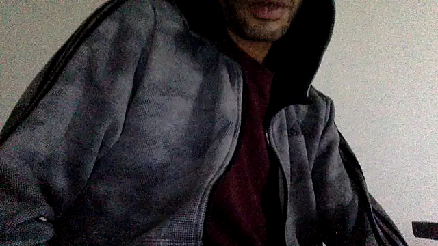 Snapshot of molozeb chatting on 10.03.25 molozeb online show from 10.03.25