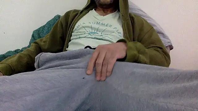 Snapshot of molozeb chatting on 11.07.25 molozeb online show from 11.07.25