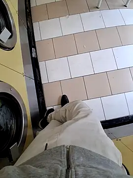 Snapshot of molozeb chatting on 11.09.25 molozeb online show from 11.09.25