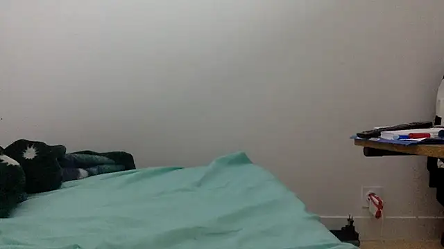 Snapshot of molozeb chatting on 11.12.25 molozeb online show from 11.12.25