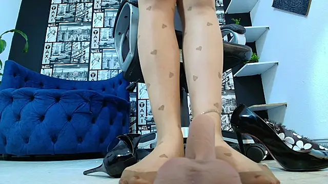 Agata-Moon online show from 12.17.25