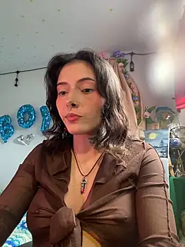 Snapshot of LiliJones_ chatting on 05.17.26 LiliJones online show from 05.17.26